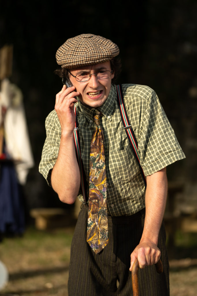 Léo Nivet Au jardin de la tour de Saint-Sauvant Mardi 12 août