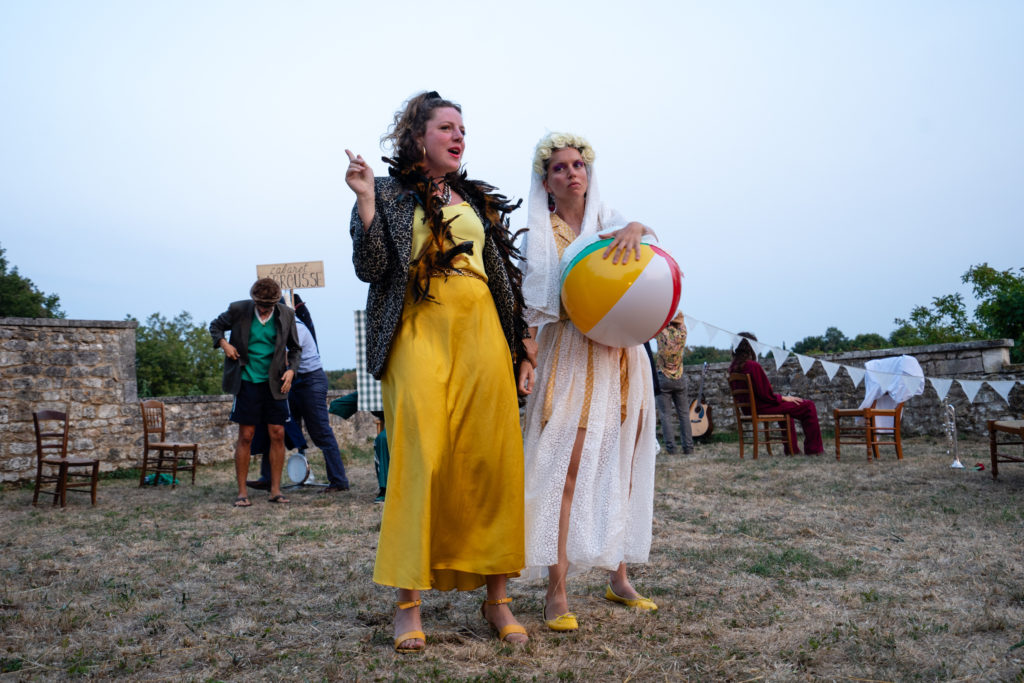 Alba Porte & Naïma Perlot-Lhuillier Château Gaillard (Juicq) Vendredi 15 août